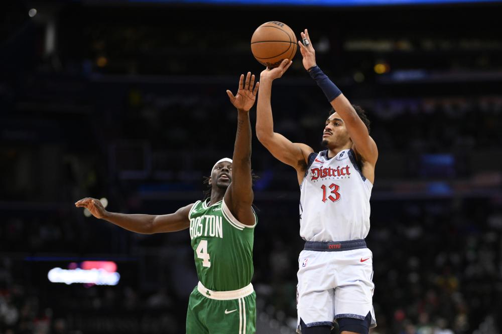 希勒在接受 希勒在接受