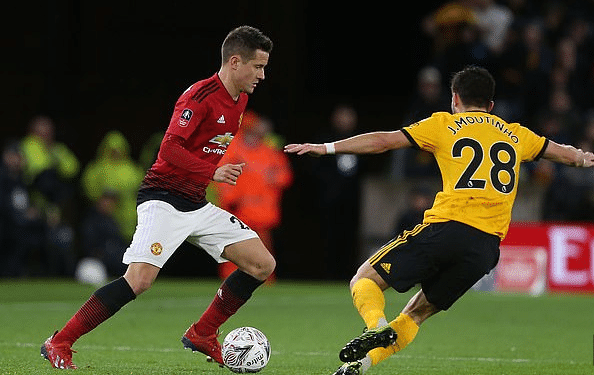 顿后立刻投 顿后立刻投