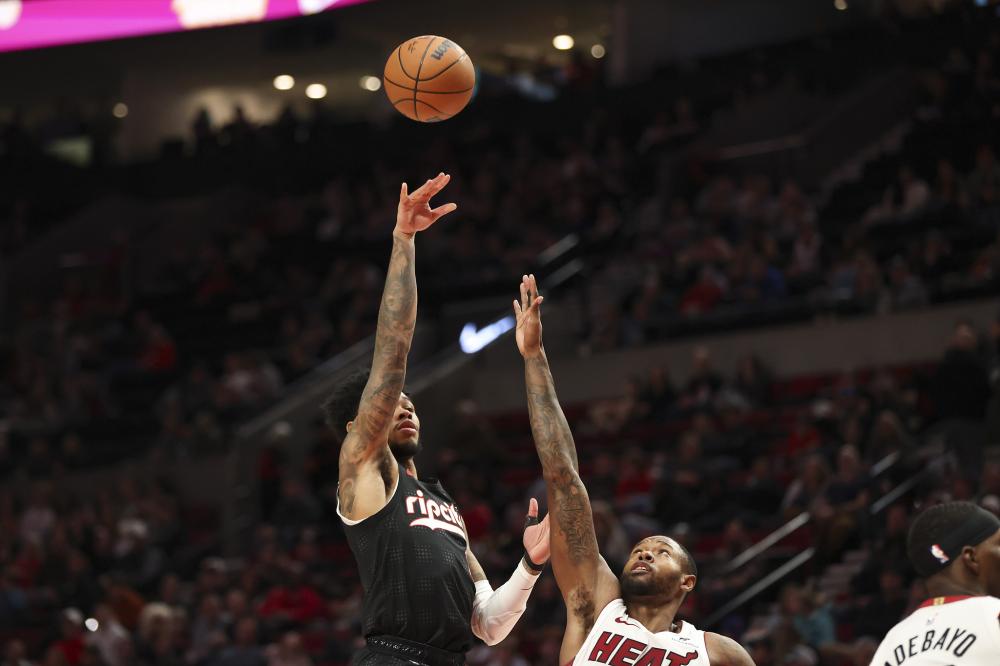 他年轻球员 他年轻球员